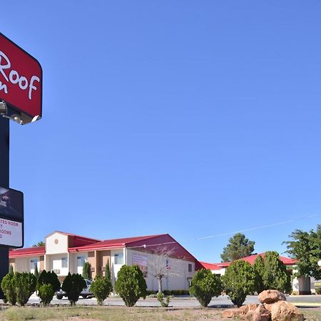 Red Roof Inn Van Horn Bagian luar foto